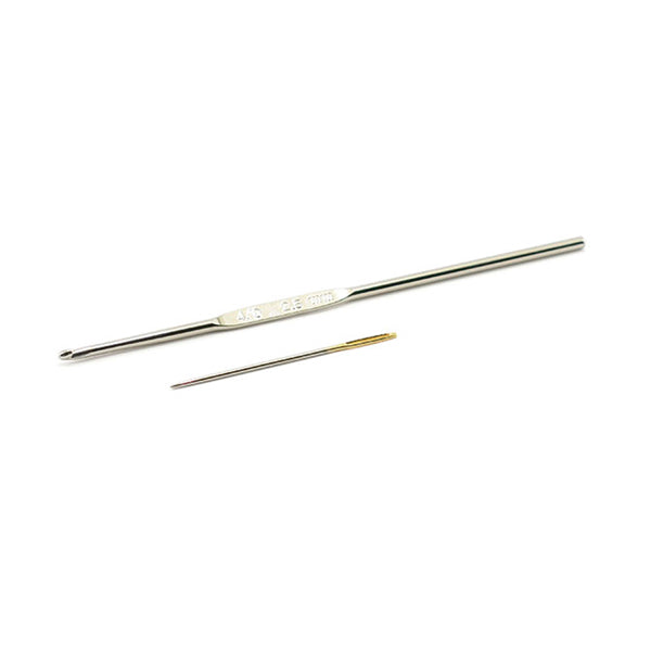 Wire Crochet Tool, 2.5 mm / .098 in, with Needle