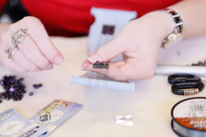 Beadalon - Slide Connector .51 in / 13 mm, Lobster Extension Clasp 2 in / 5.08 cm, Gold Color Electrophoretic Coating, 1 set