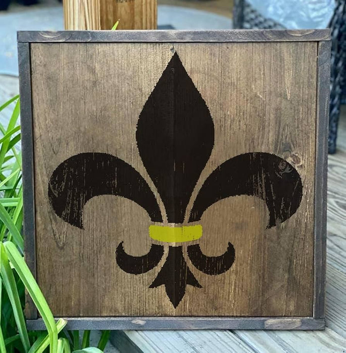 Plaid FolkArt - Home Decor - Stencil - Layer Fleur de Lis - 24.13cm x 21.59cm