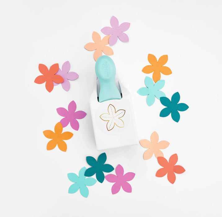 We R Memory Keepers - Embossing Punch - Tropical Flower