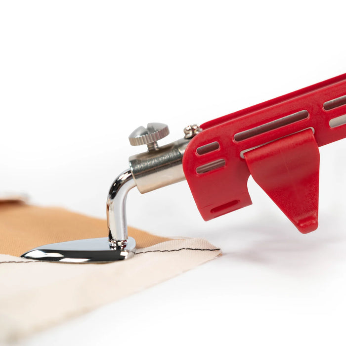 Clover Needlecraft Mini Iron Set - US Version