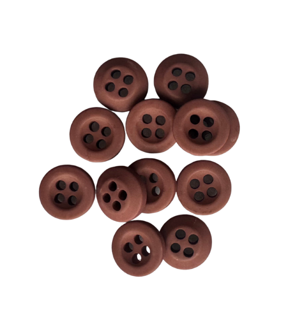 Balt - Teddy Four Hole Buttons - Small - Milk Chocolate - 12pc