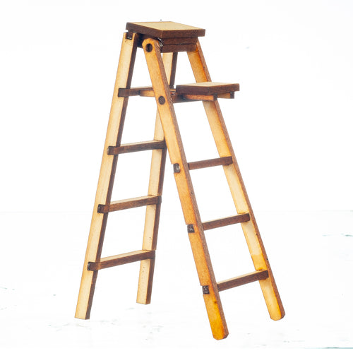 Doodles Miniatures - Folding Step Ladder