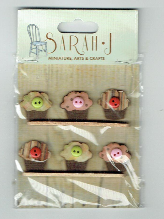 Sarah J - Handmade Miniatures - Cupcakes