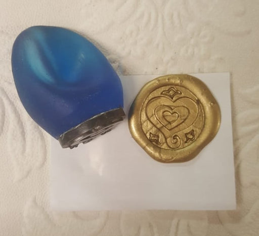 Jax Wax - Resin Handle Stamp - Curly Heart