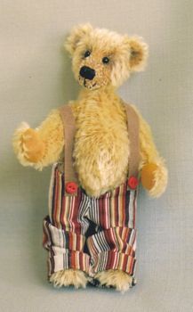 Honeydew Bears - Mini Bear Kit - Hughie - 13cm