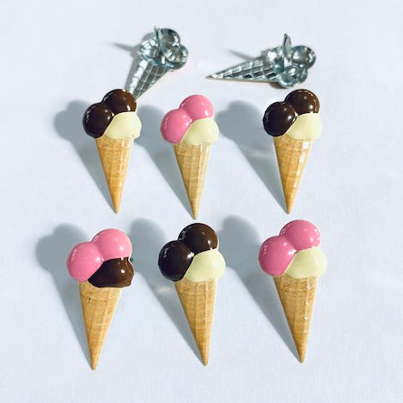 Eyelet Outlet - Shape Brads - Ice Cream