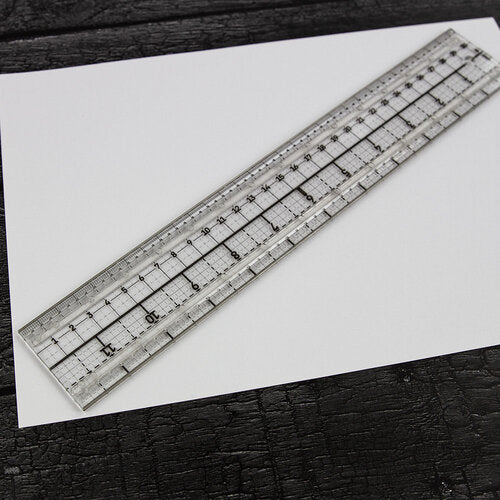 Tonic Studios - Tim Holtz - Media Ruler